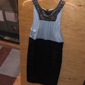 Elegant dress! Perfect for many occasions!